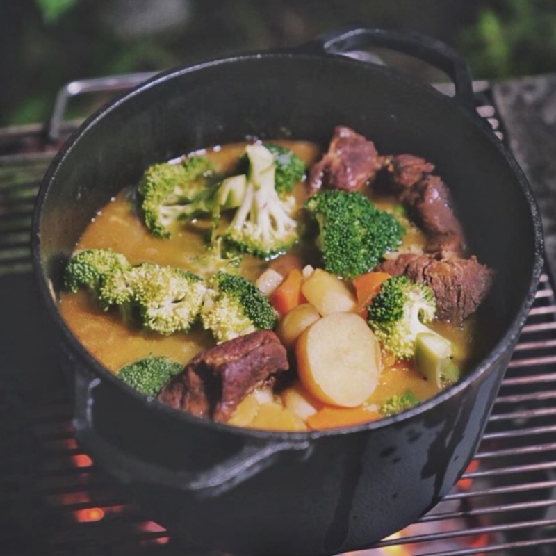 Уличная посуда, кухонная утвар – обзор и цена Camping Cooking Dutch Oven